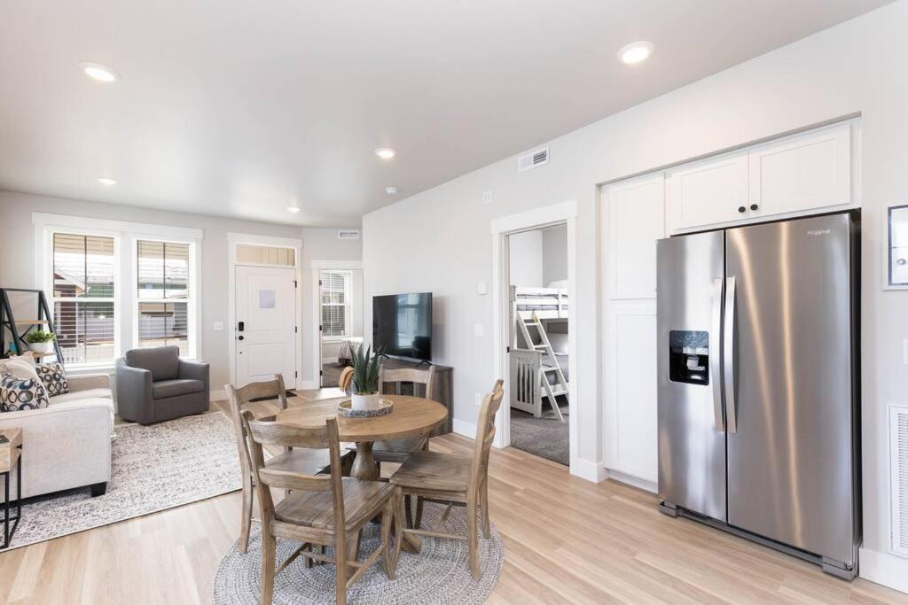 Charming 3-Bedroom In Vibrant New Neighborhood Billings Bagian luar foto