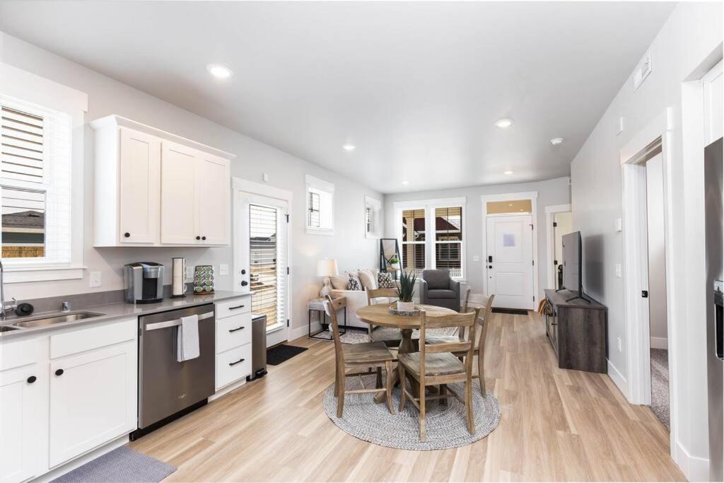 Charming 3-Bedroom In Vibrant New Neighborhood Billings Bagian luar foto